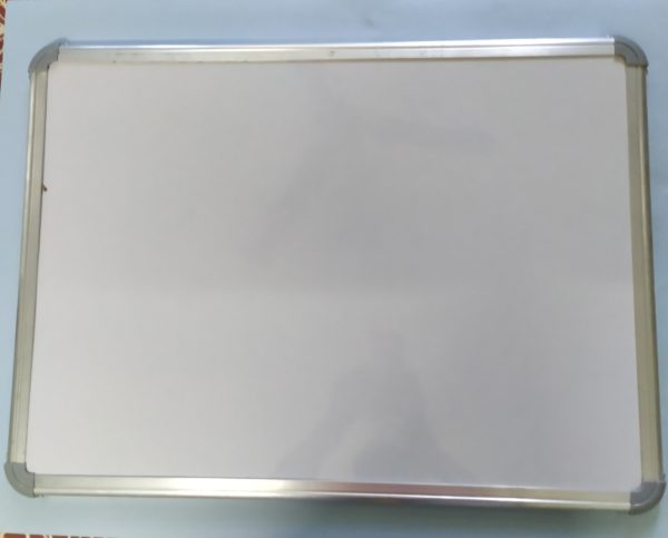 Two in One White Board & Black Board (Size 2 by 1.5 Feet) - Image 2